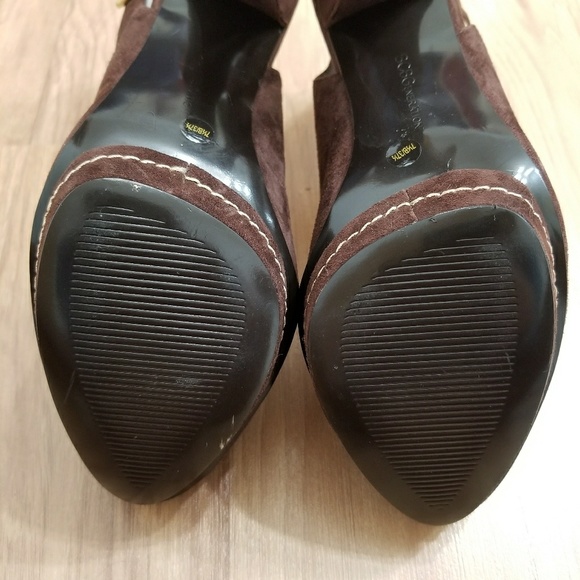 BCBGeneration Brown Suede Platform Slingback Heels - Picture 6 of 7